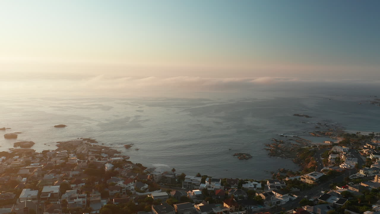 바코벤 - 케이프 반도 서해안의 작은 주거 교외, 캠프 베이, 남아프리카 - 공중 정적