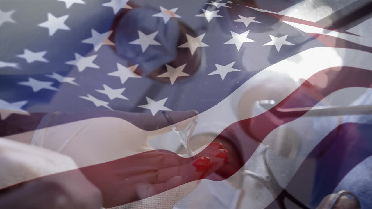 animación de la bandera de los estados unidos ondeando sobre los cirujanos en el quirófano
