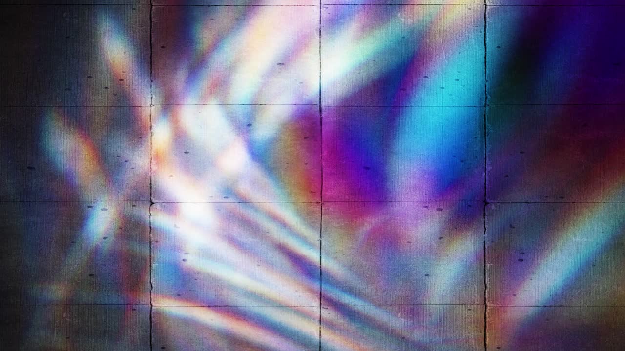 Riflessi di luce olografici vibranti che si muovono su una superficie texturizzata