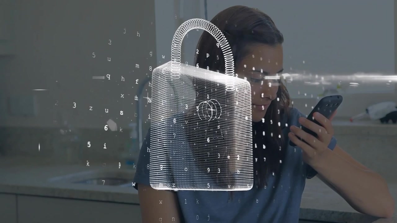 Mulher levando o smartphone ao ouvido e iniciando uma chamada, gerando um cadeado de segurança com fluxos de dados.