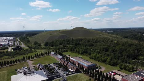 Bergbauort-In-Belgien,-Ein-Sehr-Touristischer-Ort