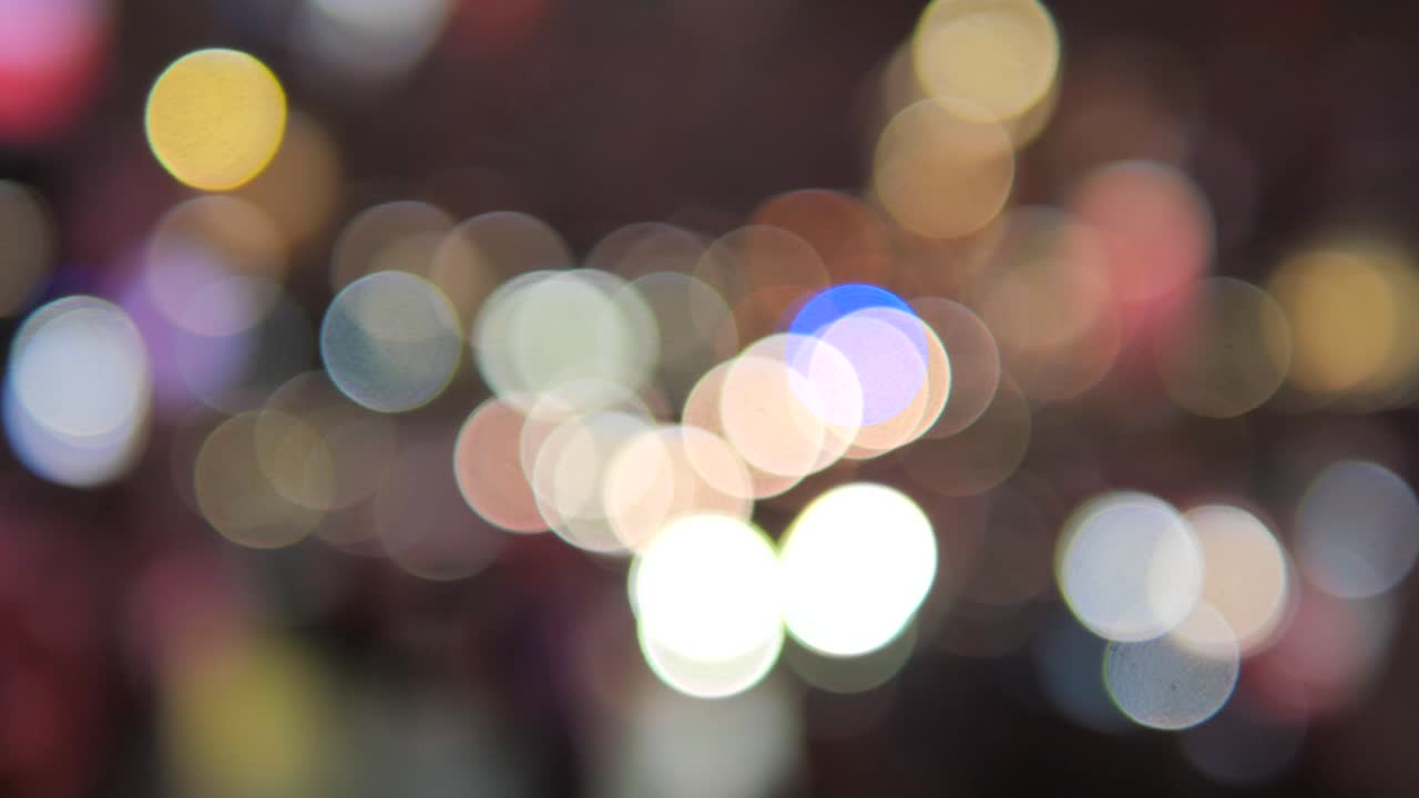 luces de la ciudad de bokeh por la noche
