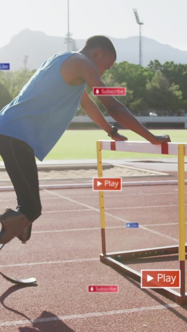 Animazione di barre di notifica, uomo afroamericano che fa stretching tenendo un ostacolo in pista.