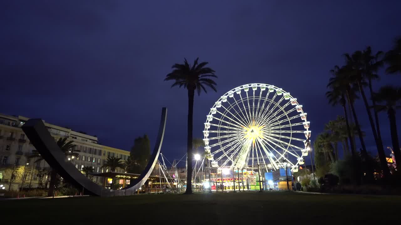 밤의 페리스, 파노라마, 멋진 거대