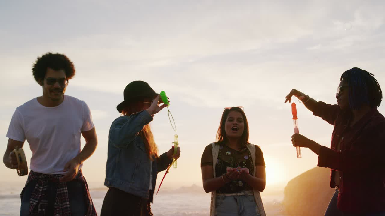 It's a summer party!