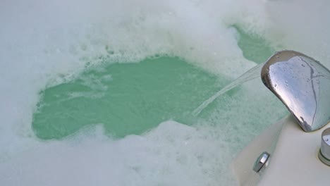 hot tub bath tub on balcony