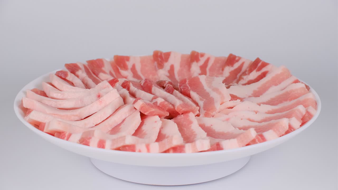 돼지고기 갈비 큰 접시 둥근, 비디오 클립