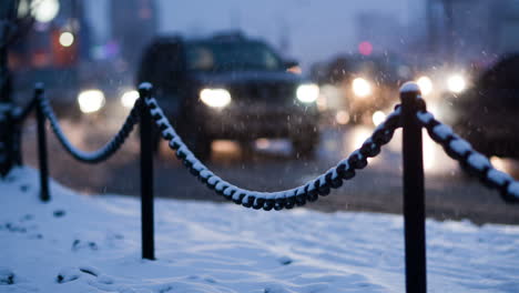 Stadtverkehr-An-Einem-Winterabend