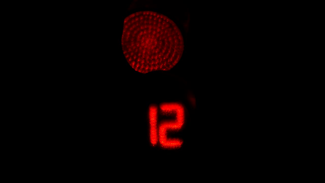 밤 에 신호등 표지판