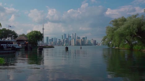 lanscape-of-toronto-city-from-toronto-island