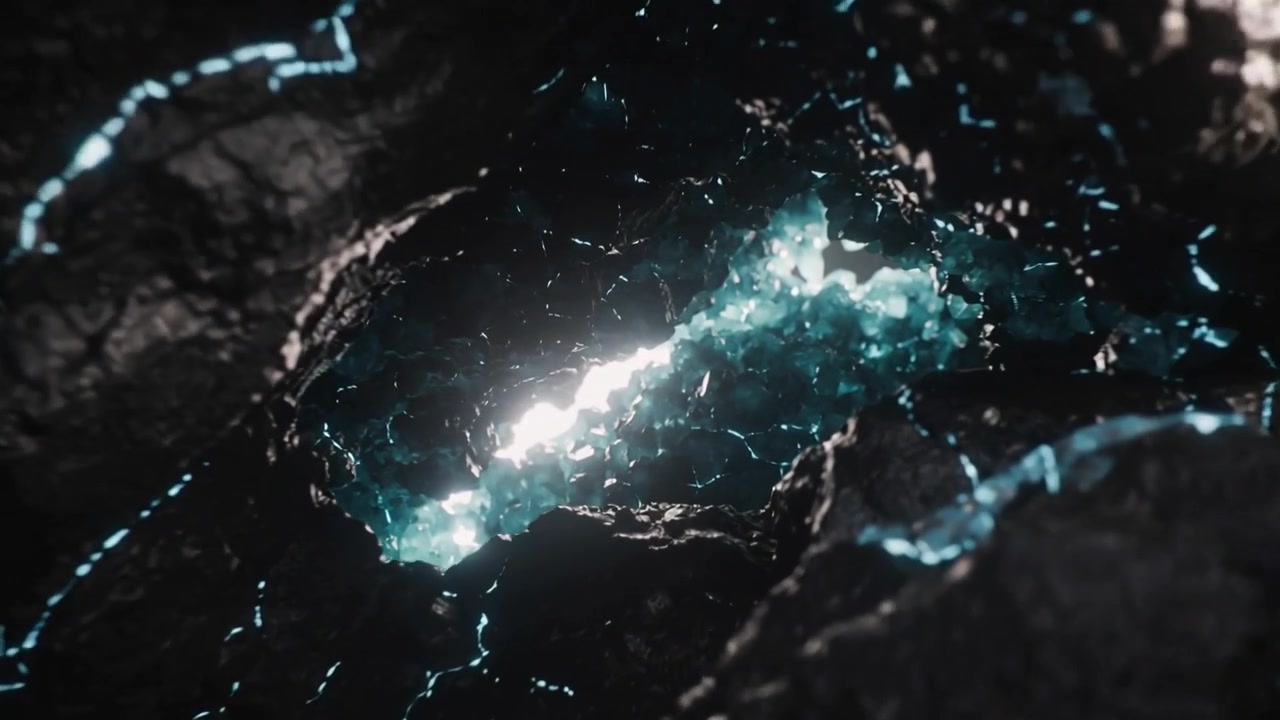 Rivelando dettagli cristallini interni mentre la telecamera si avvicina a una fessura nella grotta, con una venatura luminescente che brilla.