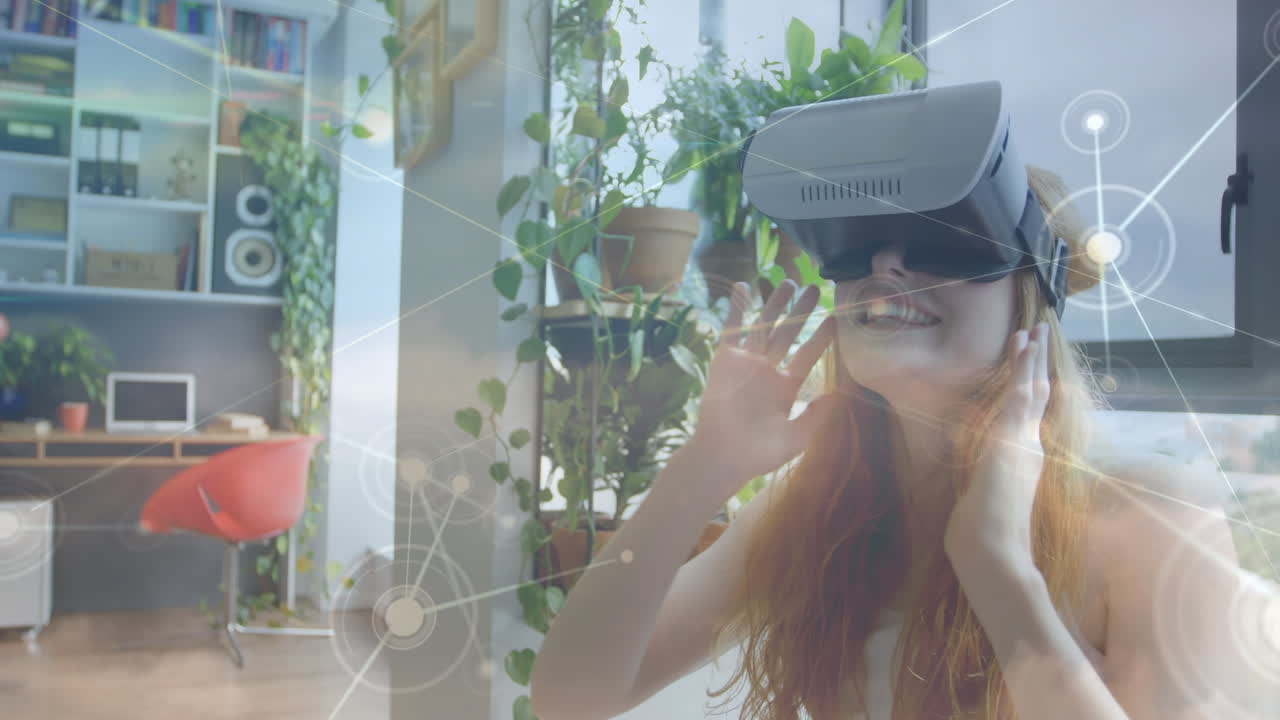 Animazione di una rete di connessioni su una donna caucasica che usa un visore VR