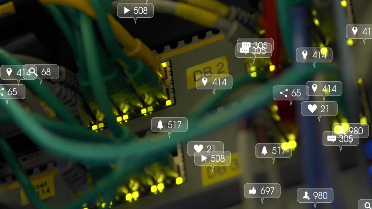 animación de iconos y números de redes sociales en banners a través de un servidor informático