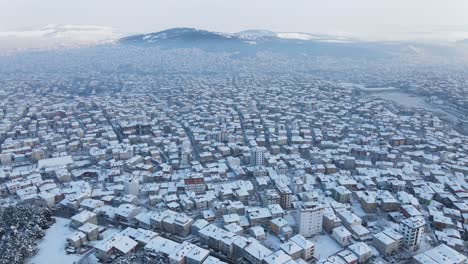 Nieve-De-Invierno-Ciudad-Urbana-Aérea