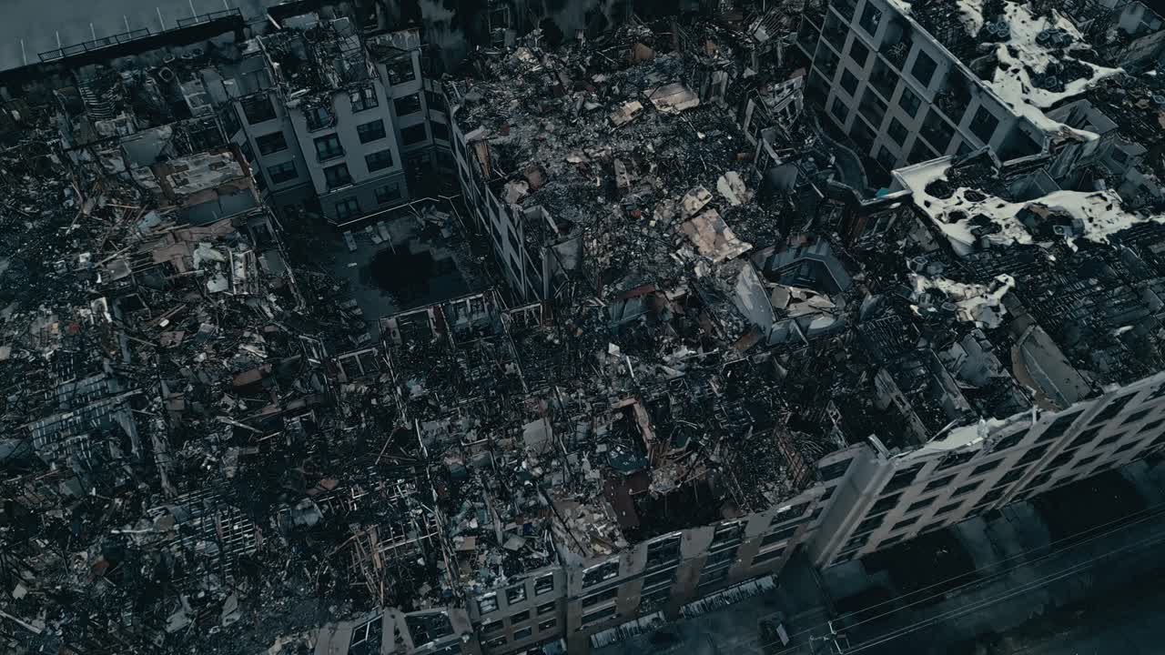 아메리칸 시티의 현대 주거 지역 주택이 불타버린 후