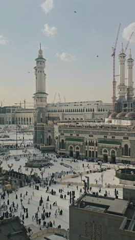 4k: masjid al haram: the spiritual heart of pilgrimage in makkah city, saudi arabia.