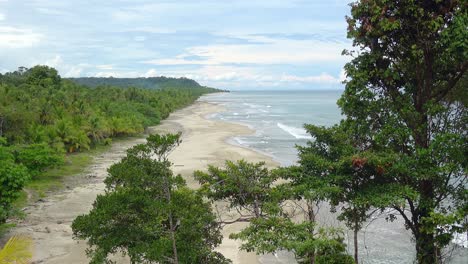 isolated tropical beach in veraguas, panama