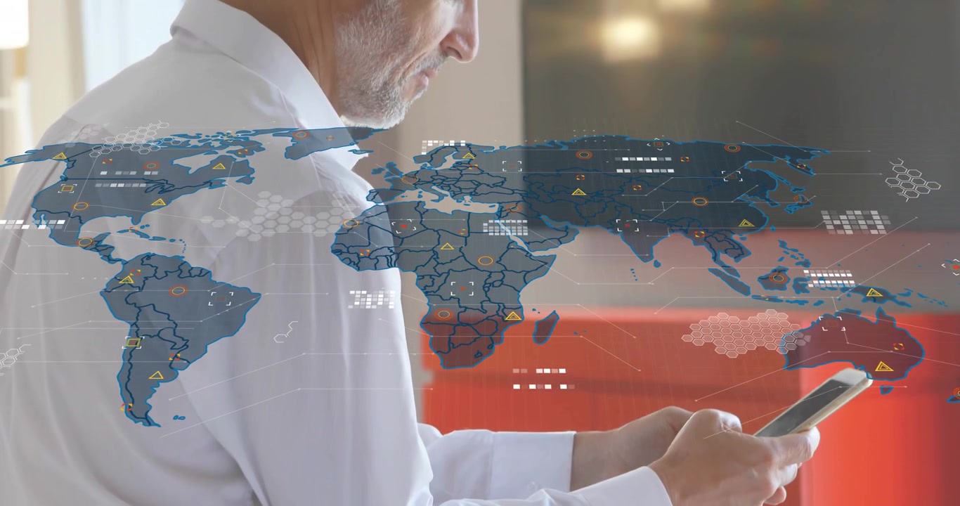 Animazione di elaborazione dati finanziari su uomo d'affari caucasico che usa smartphone