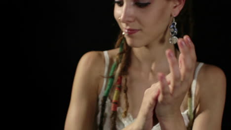 cantante y baterista de percusión