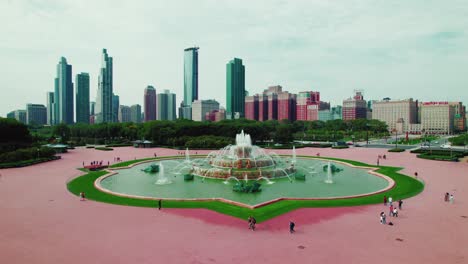 incredible aerial of chicago skyline with buckingham memorial fountain