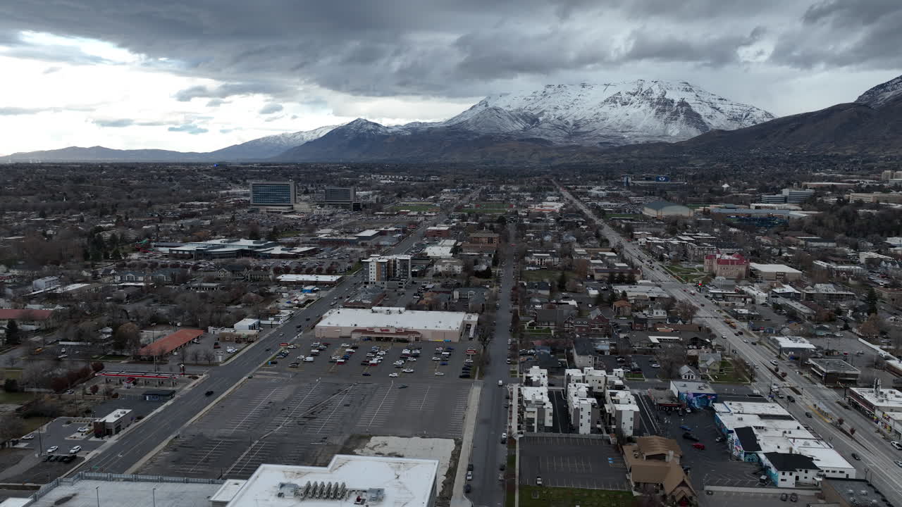 프로보 우타의 회전 안테나