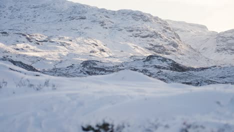 The-first-snow-covers-the-mountains-and-hills-in-the-valley