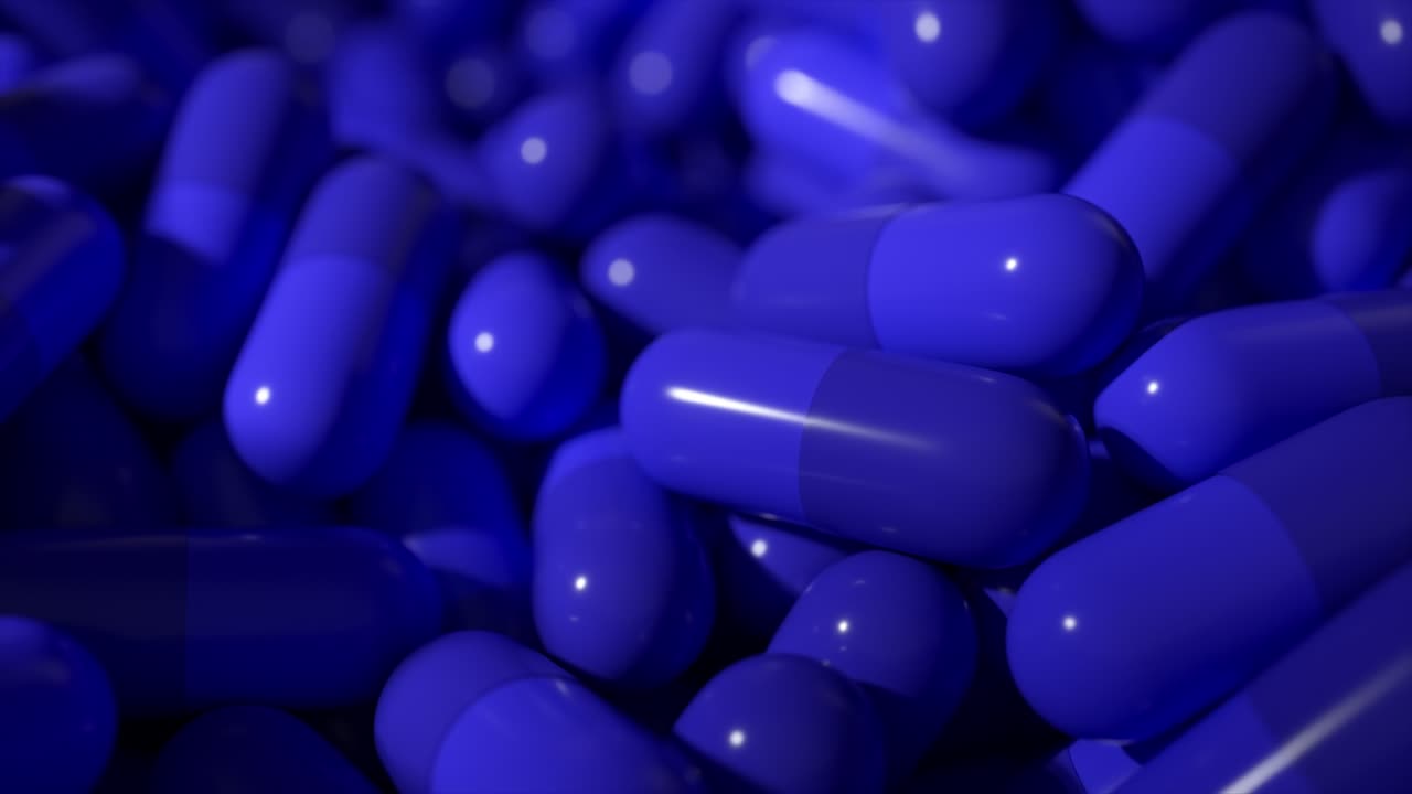 primer plano de las cápsulas azules