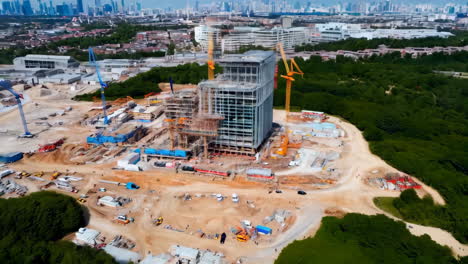 sitio de construcción de un edificio de gran altura