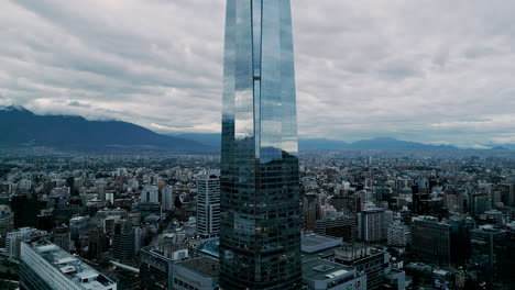 el horizonte de santiago de chile por la mañana