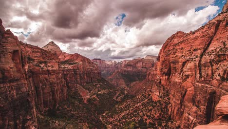 mesmerizing breathtaking panoramic clouds time-lapse over zion canyon