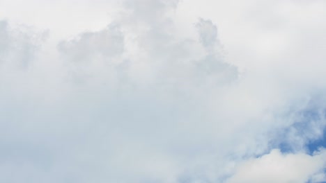 Magnificent-Blue-sky-white-clouds