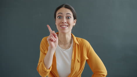 woman having an idea