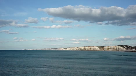 Paisaje-De-La-Playa-De-Dieppe-En-Normandía