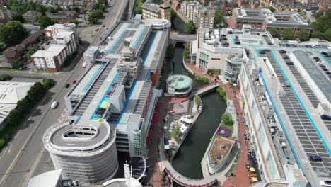 Oracle-shopping-centre-Reading-town-Berkshire-UK-drone,-aerial