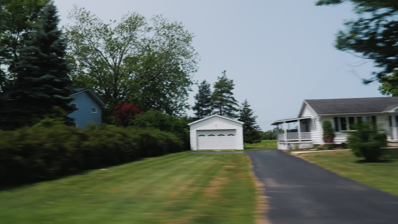 미국 농업 지역의 농장을 따라 드라이브