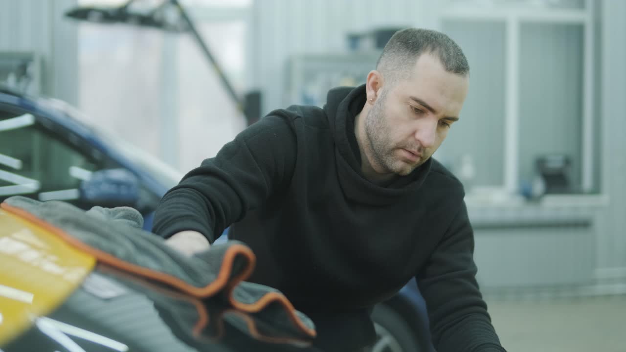 Professional Car Detailing – Washing, Ceramic Coating, and Interior Cleaning