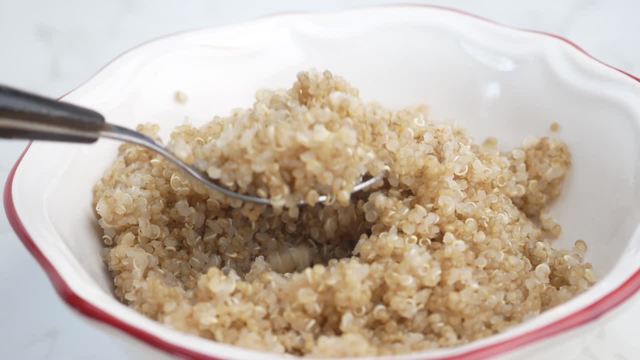 quinua en un cuenco