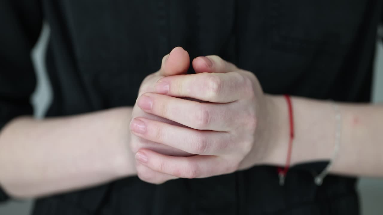 крупный план рук