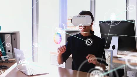 Animation-Von-Verbindungsnetzwerken-Und-Einer-Geschäftsfrau,-Die-Ein-Telefon-VR-Headset-Trägt