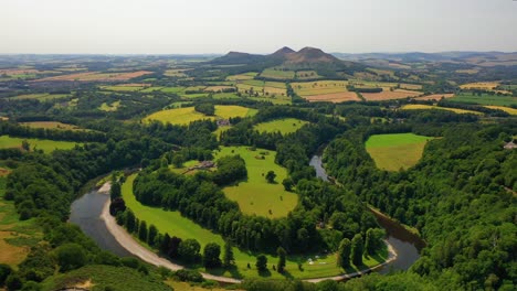 Aerial-Angle-Over-Scott's-Viewpoint-Over-The-River-Tweed-Near-Melrose,-Scottish-Borders,-Scotland-Countryside