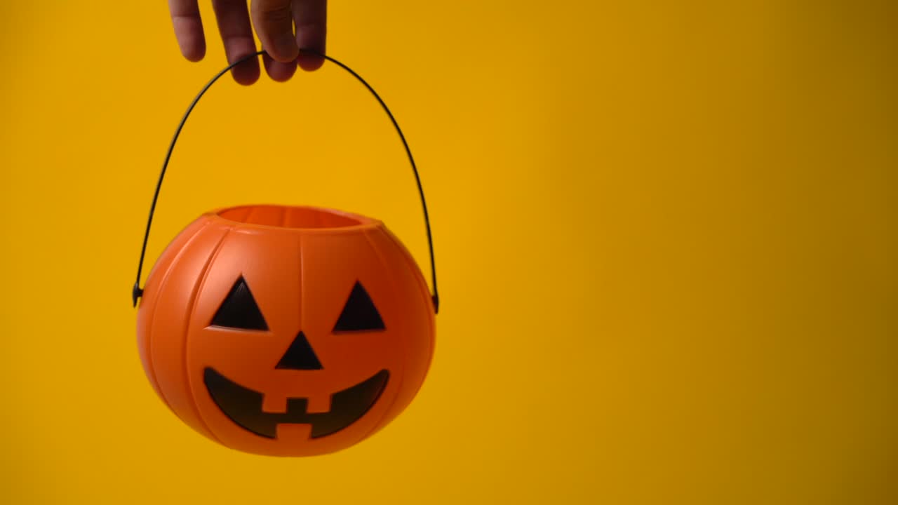 Halloween Jack-o-Lantern Bucket