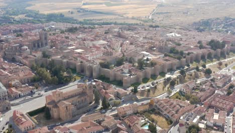 Calles-De-La-Ciudad-Histórica-En-Verano