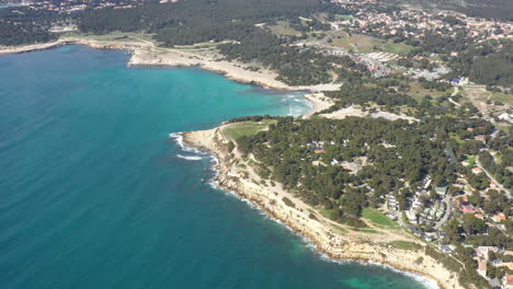 Sainte-Croix-Mar-Mediterráneo-Toma-Aérea-Día-Soleado-Provenza