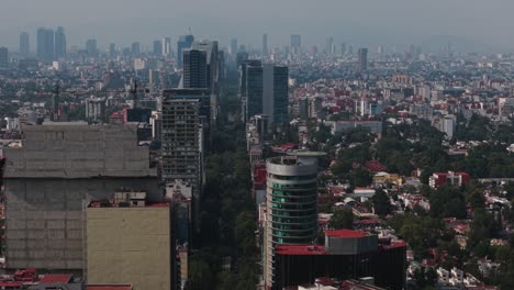 looking down on southern insurgentes avenue, mexico city.