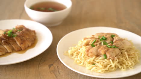 roast-chicken-noodle---Asian-food-style