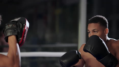 sesión de entrenamiento de boxeo