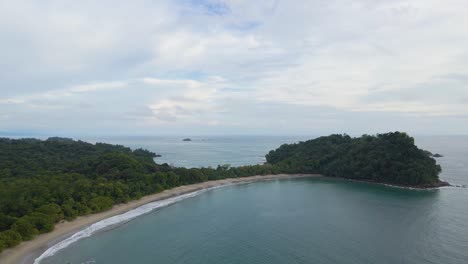 The-coastlines,-beaches-and-lush-vegetation-of-Manuel-Antonio-in-Costa-Rica