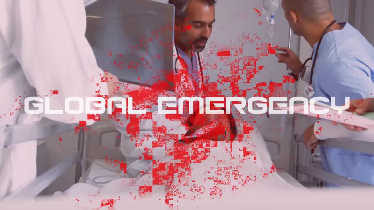 signo de peligro con texto de emergencia global contra el equipo de médicos que tratan al paciente en el hospital