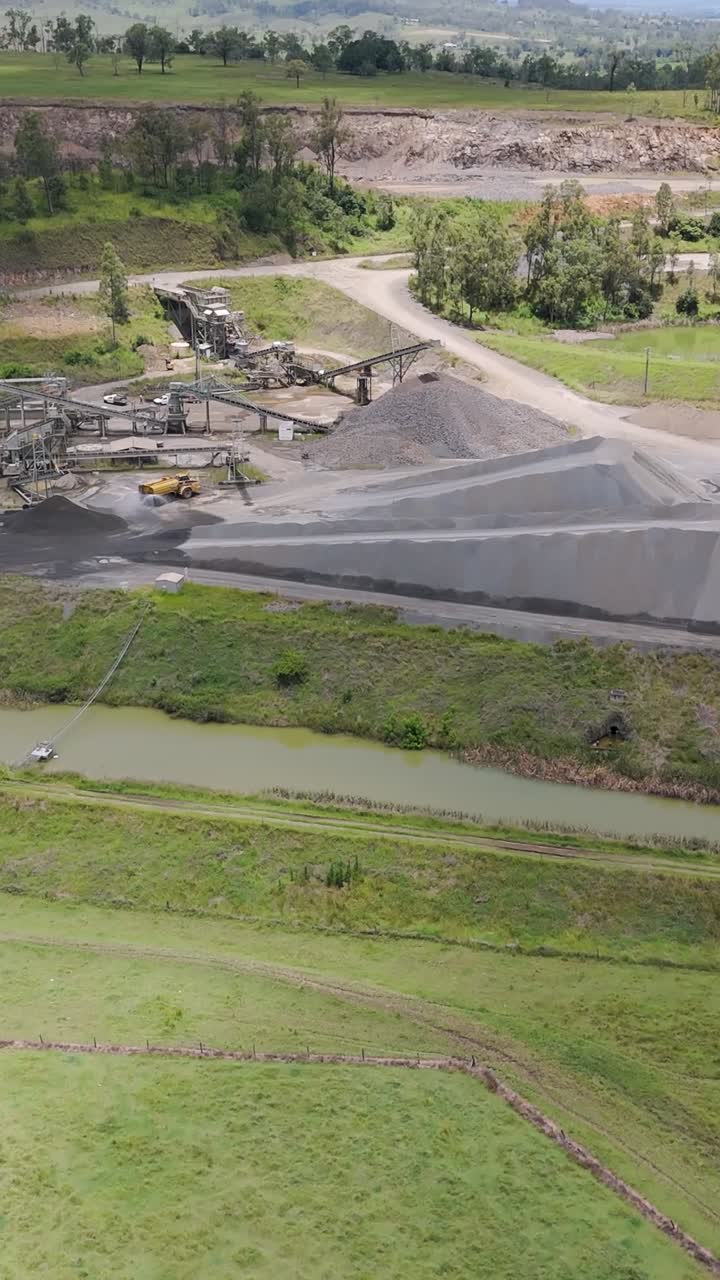 vista aérea de las operaciones de la cantera