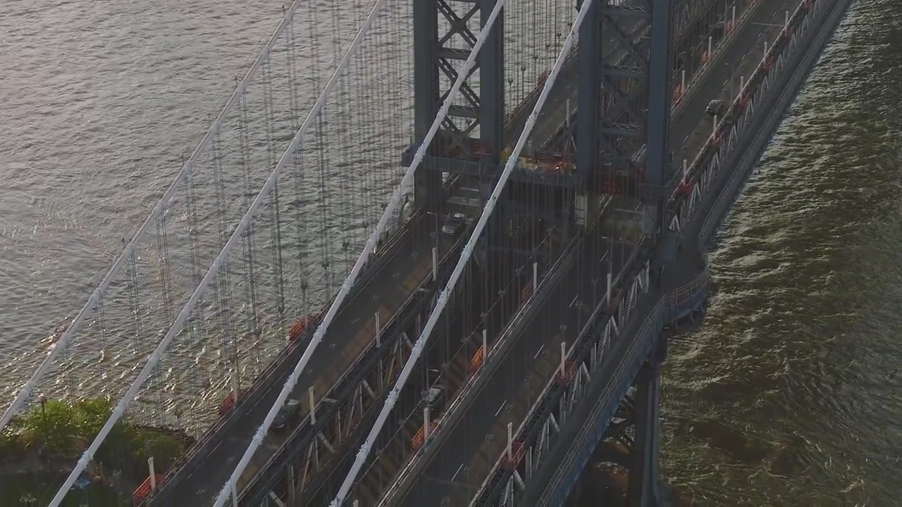 Manhattan Bridge connects boroughs over East River in New York City